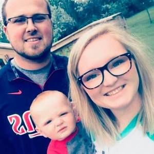 Meet your Posher, Cortney